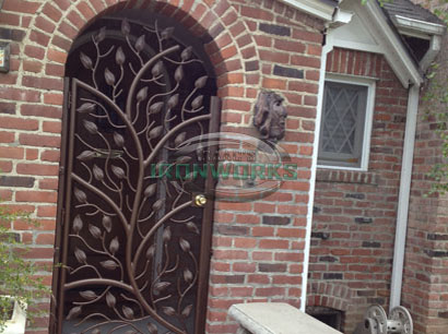 Custom Entrance Door 07