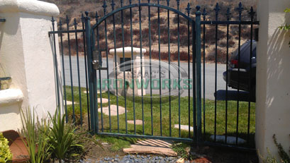 Fence & Gate 01