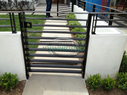 Fence & Gate 02