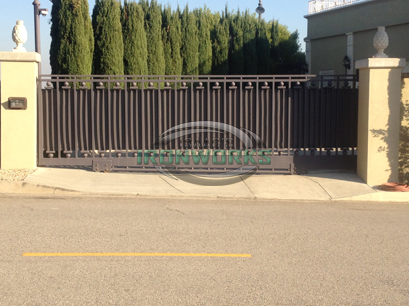 Fence & Gate 10