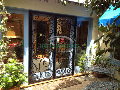 Fence & Gate 24