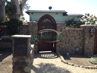 Fence & Gate 26
