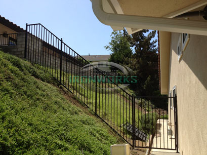 Fence & Gate 28
