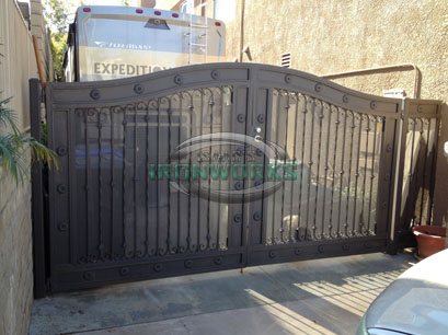 Fence & Gate 56